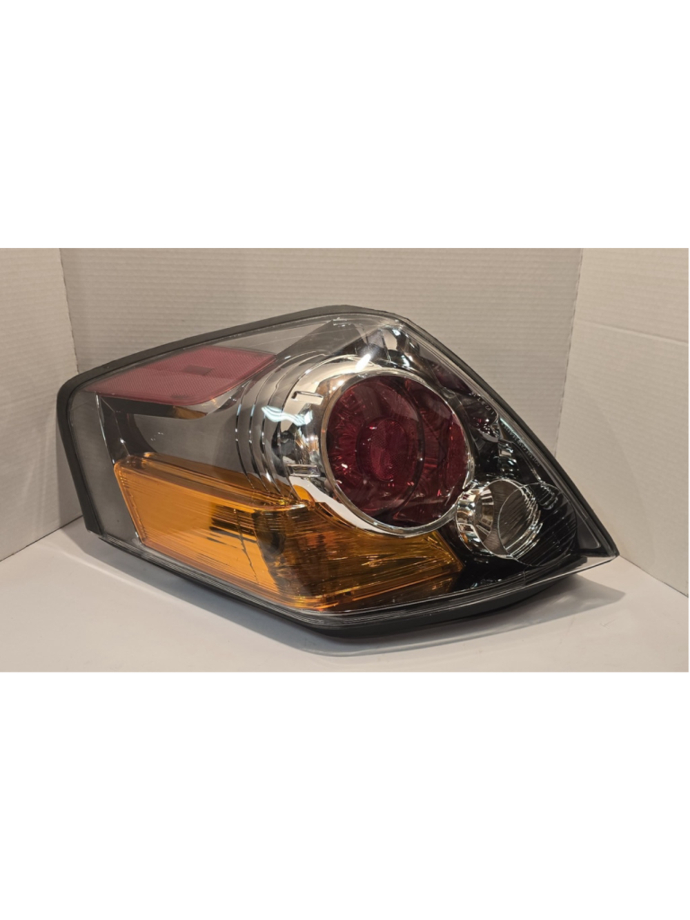 2007-2012 Nissan Altima Tail Light
